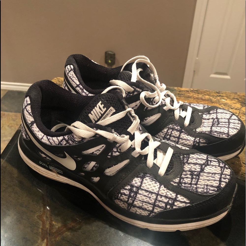 Nike Ladies running shoes